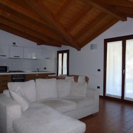 Casa Marck Appartement Maccagno Buitenkant foto