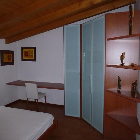 Casa Marck Appartement Maccagno Buitenkant foto