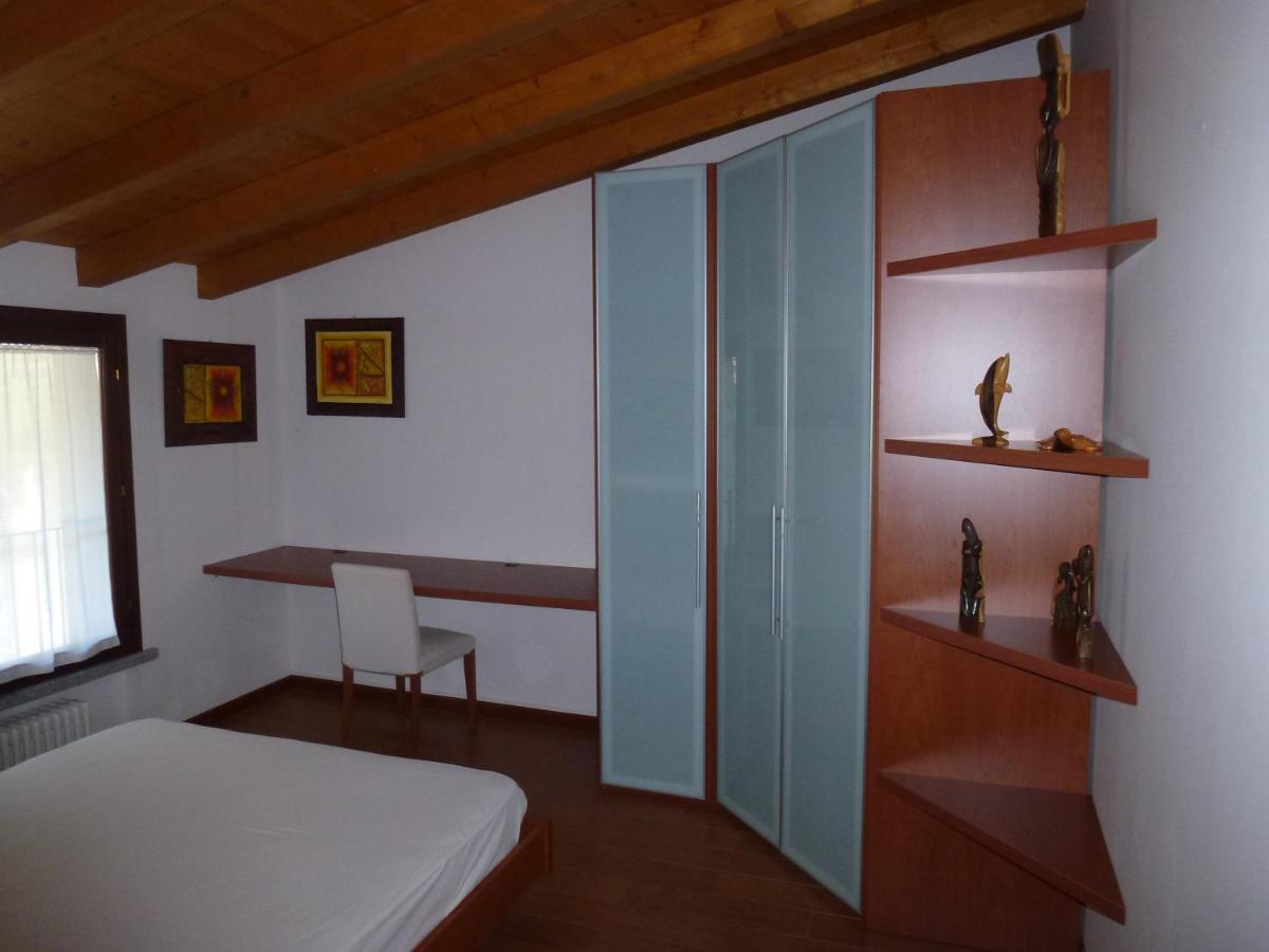 Casa Marck Appartement Maccagno Buitenkant foto
